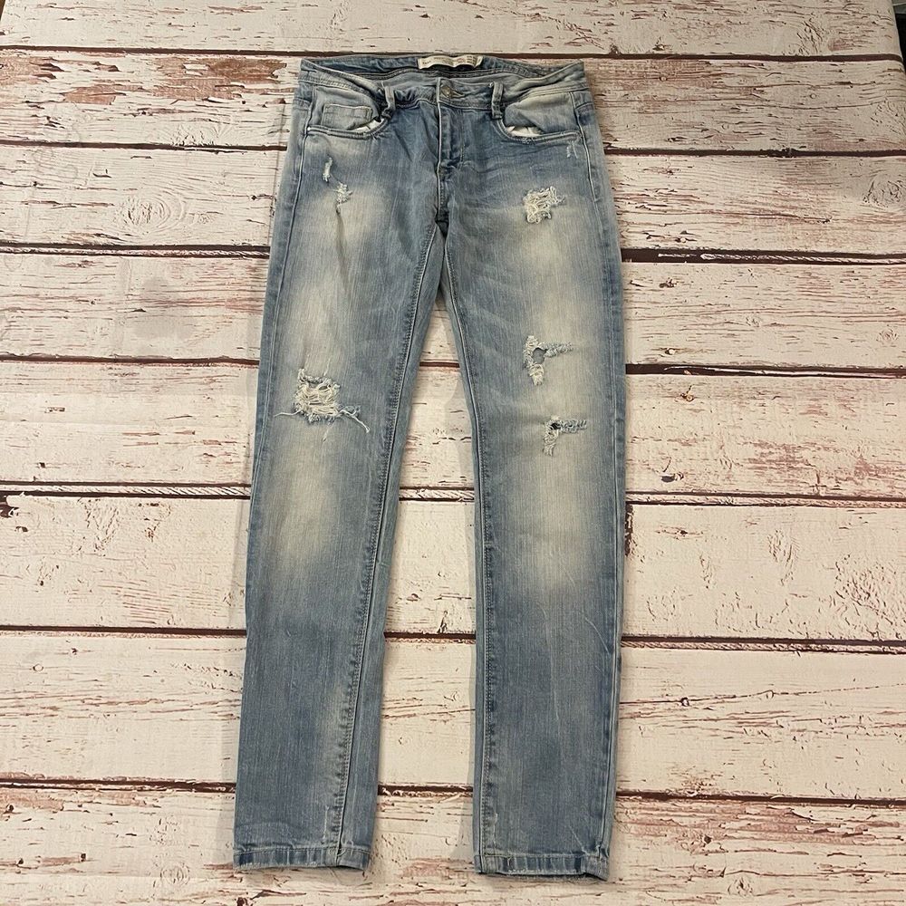 Zara Premium Wash Trafaluc Jeans Women's Size 4 Slim Blue Distressed Inseam 29"‎